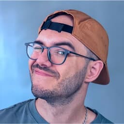 Santi Hanti